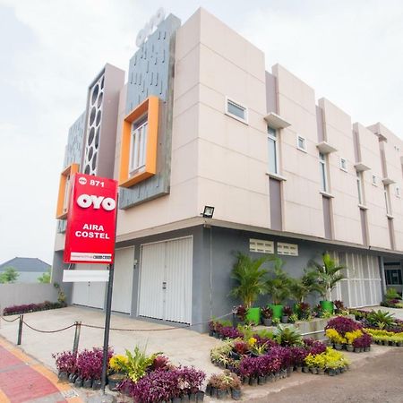 Oyo 871 Aira Costel Hotel Cianjur Ngoại thất bức ảnh