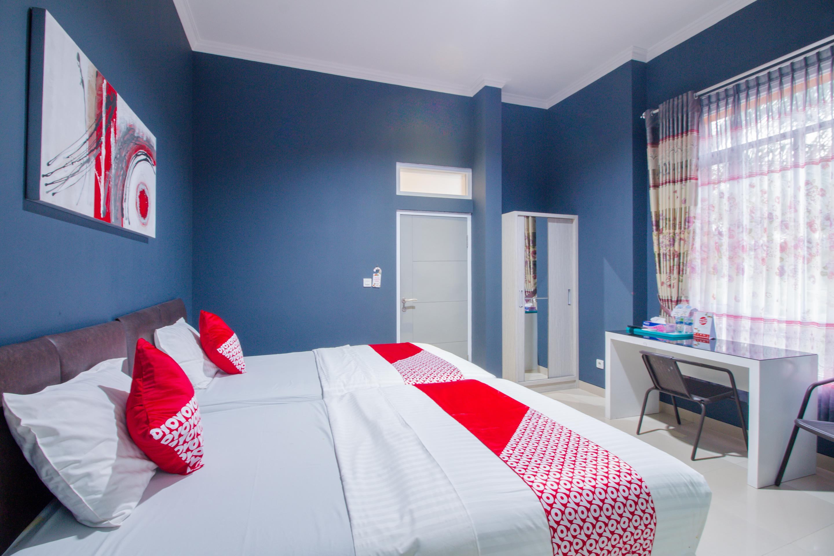 Oyo 871 Aira Costel Hotel Cianjur Ngoại thất bức ảnh