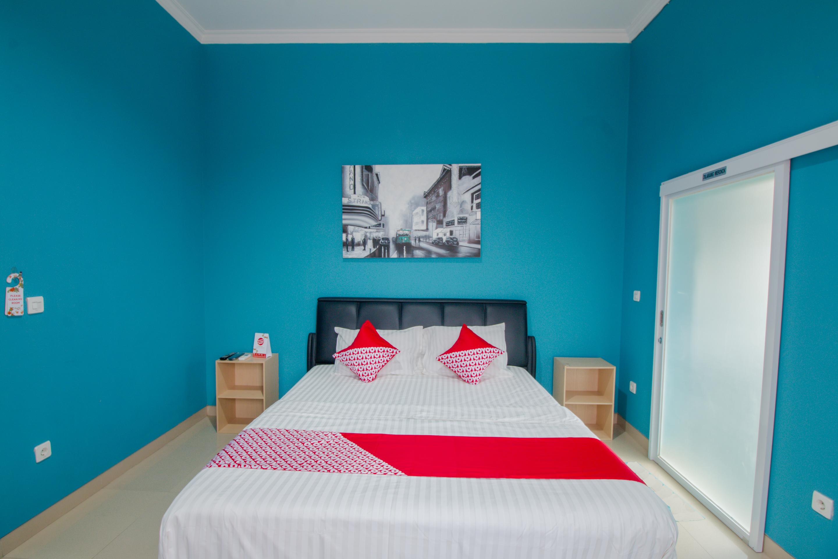 Oyo 871 Aira Costel Hotel Cianjur Ngoại thất bức ảnh